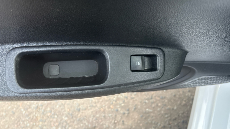 Hyundai i10 1.0 Advance 5dr Petrol Hatchback